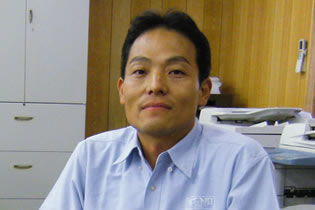 ���� �v��